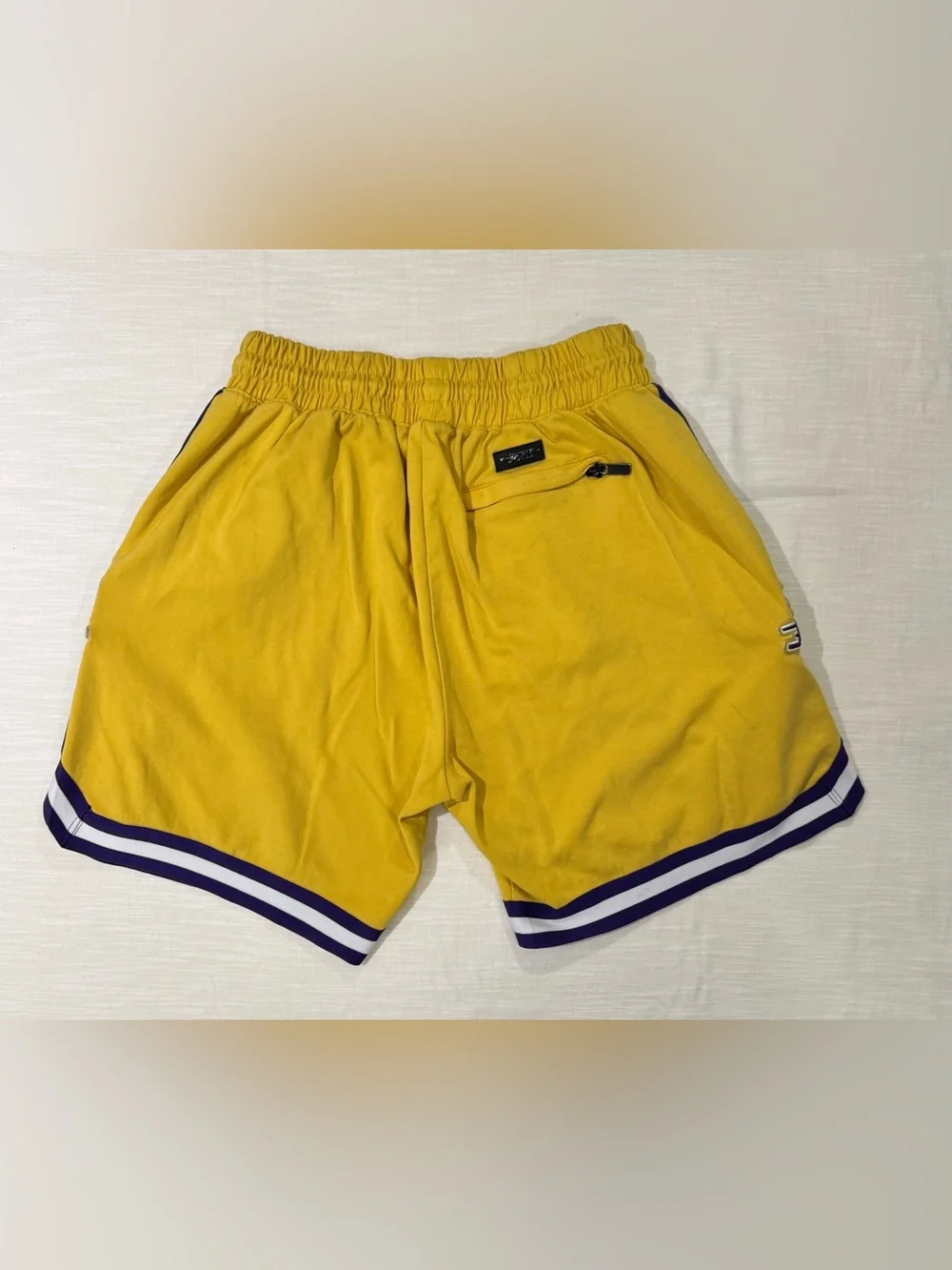 NBA LA Los Angeles Lakers Men’s 2XL Pro Standard Team Player Shorts Gold/Purple